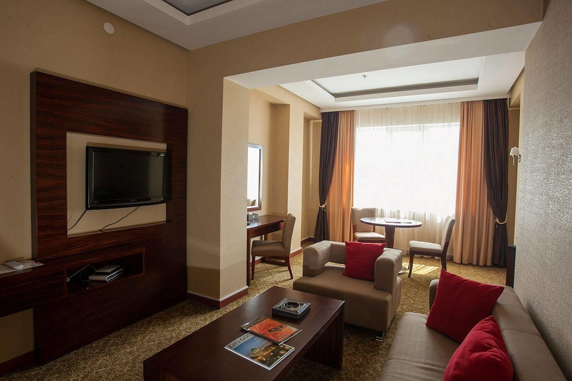 Regardal Hotel Αλμάτι Εξωτερικό φωτογραφία